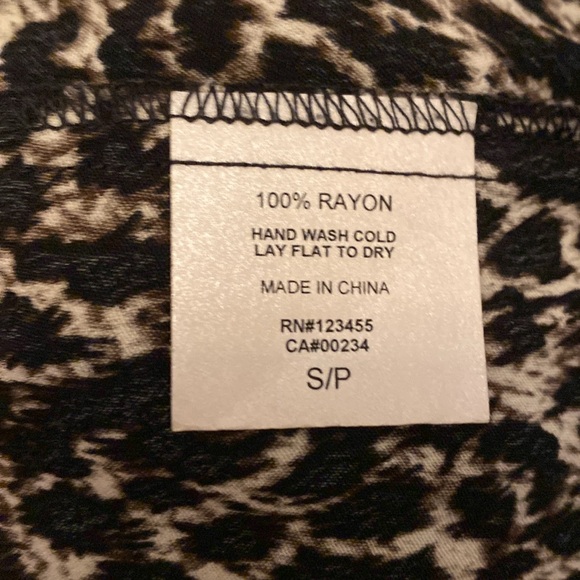 Design Lab Lord &Taylor leopard print cami size small - Picture 5 of 6